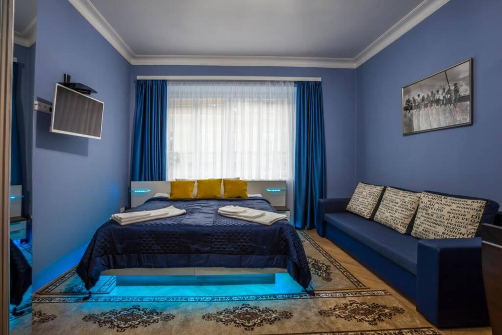 Luxury Air-Conditioned Family Apartment Spitalska Old Town Bratislava Exteriér fotografie