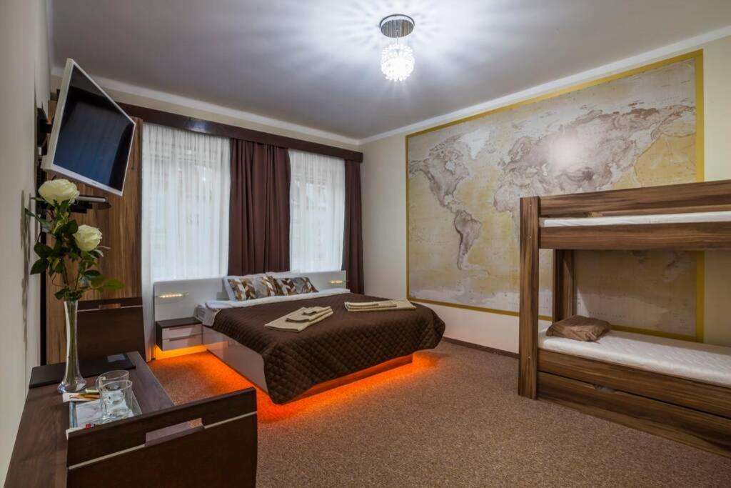 Luxury Air-Conditioned Family Apartment Spitalska Old Town Bratislava Exteriér fotografie